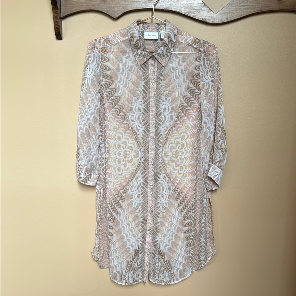 Chico's Taupe and White Buttoned Long Shirt with Cuffed 3/4 Sleeves